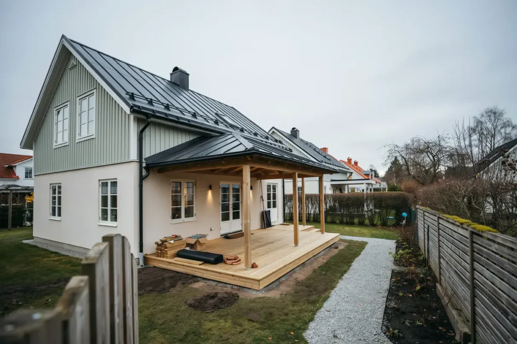 altan med tak bygglov materialval och smart planering f r svenska villor